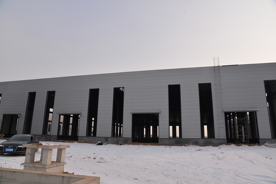 La costruzione di edifici del magazzino della struttura d'acciaio dell'ampia luce di Q355B facile monta
