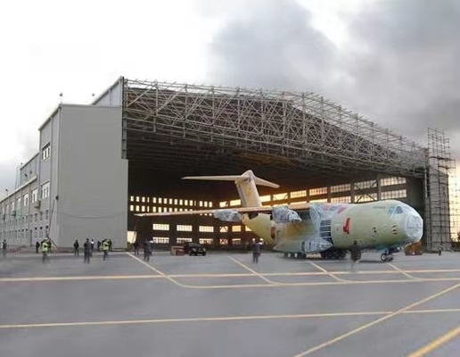 Aviorimessa prefabbricata laminata a caldo del collegamento di Bolt del capannone della struttura d'acciaio di LANGE