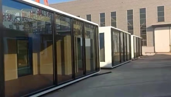 L'ufficio modulare della costruzione prefabbricata del pannello a sandwich 20FT ha prefabbricato le case del container