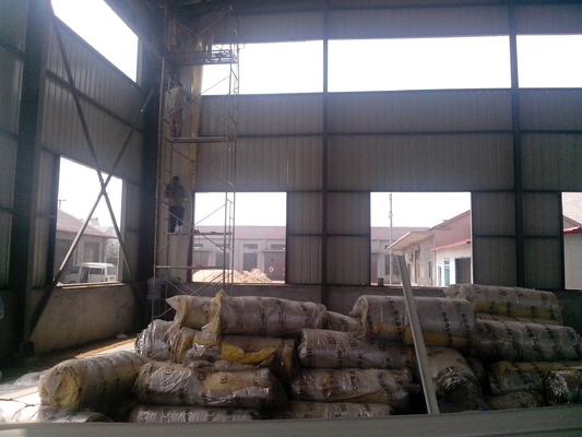 Garage fabbricato resistente del Carport del metallo del Godown Q345 della struttura d'acciaio dell'acqua