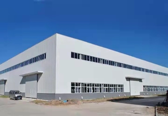 Le grandi costruzioni di struttura d'acciaio di LANGE coltivano la casa di legno d'acciaio leggera prefabbricata